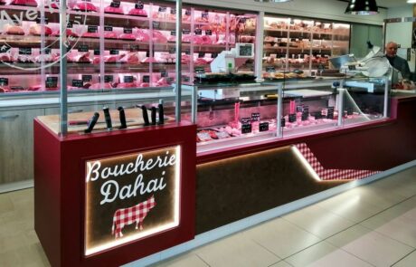 Vitrine boucherie charcuterie murale fermé billot